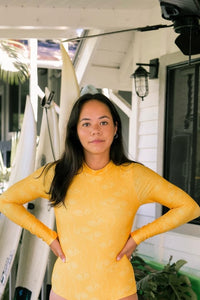 Women's OF ONE SEA | Long Sleeve Zip Up in Yellow Ohia Lehua Print